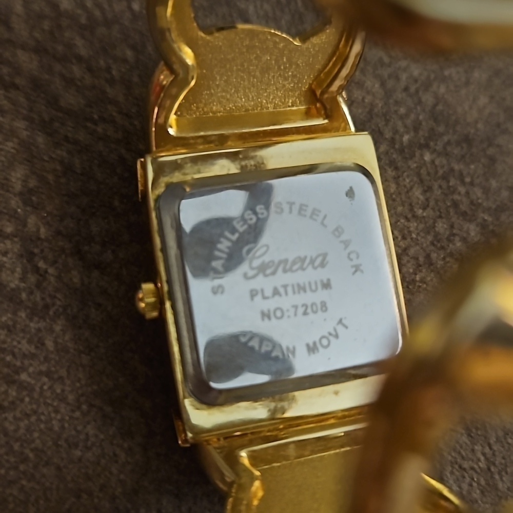 Goldtone Square Face Link Cuff Watch Bracelet - Picture 5 of 5